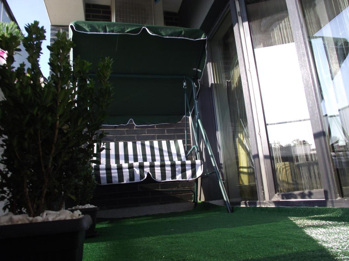Natalia Apartment Navodari Exterior photo